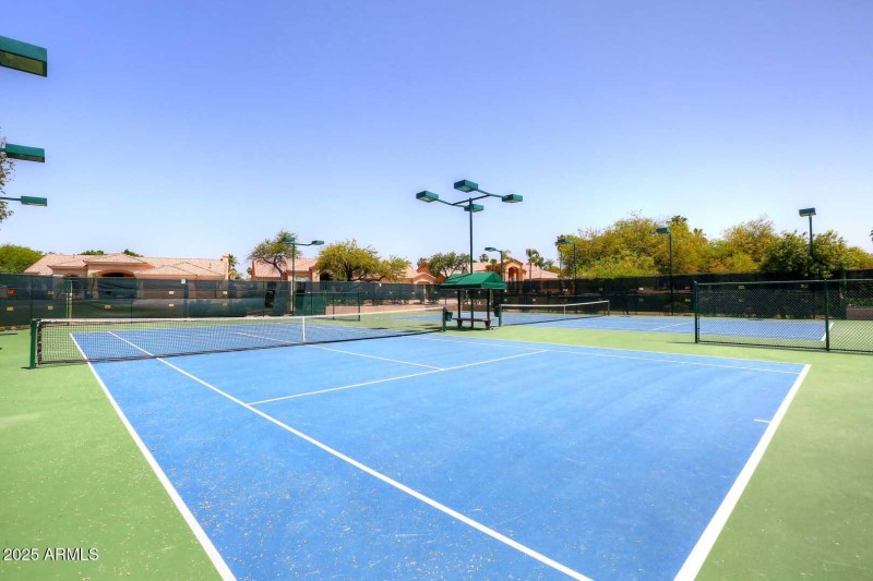 Stonegate-Community Tennis Courts