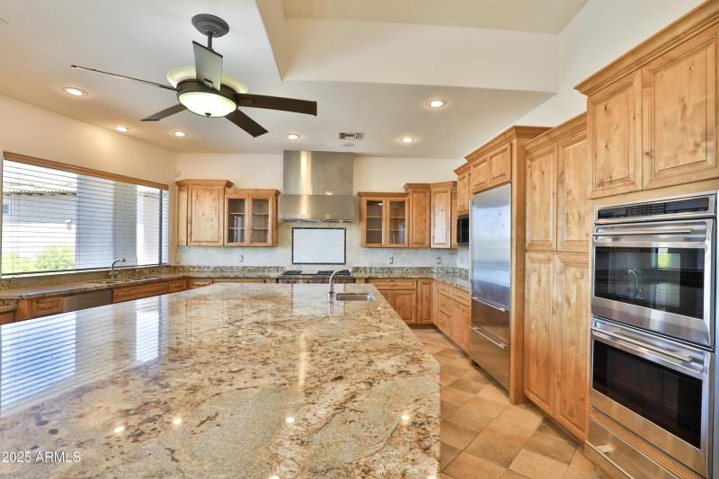 38309083_26-IMG_0099