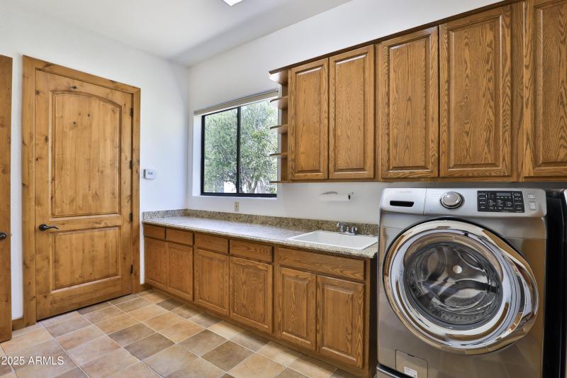 38309099_36-IMG_0111