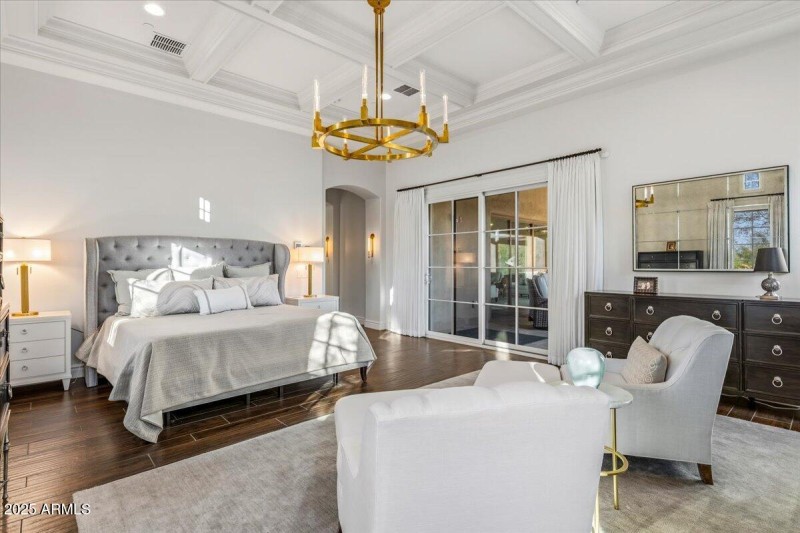 Primary Suite Details