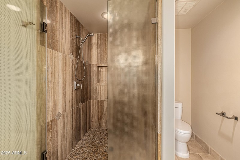 42-Calle Buena Vista