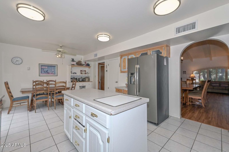 Kitchen-Breakfast Room