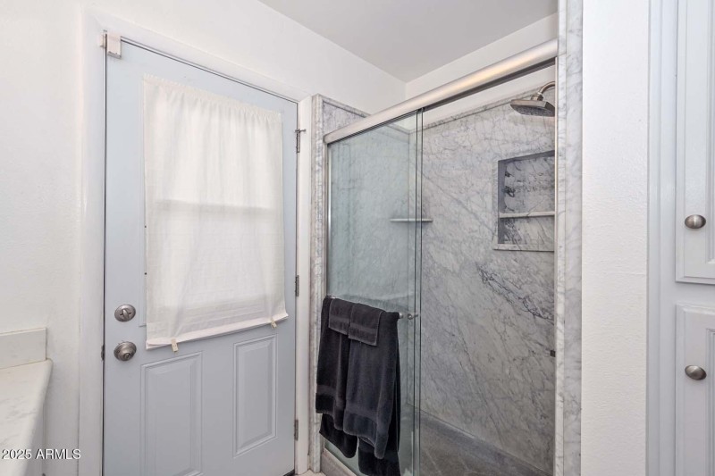 2nd Bedroom Ensuite2