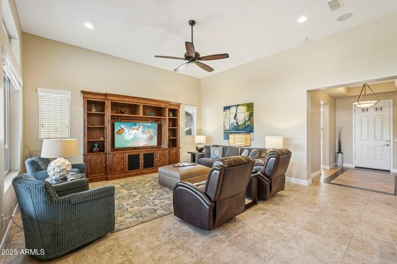 12-web-or-mls-N 168th Ave-S2711-012