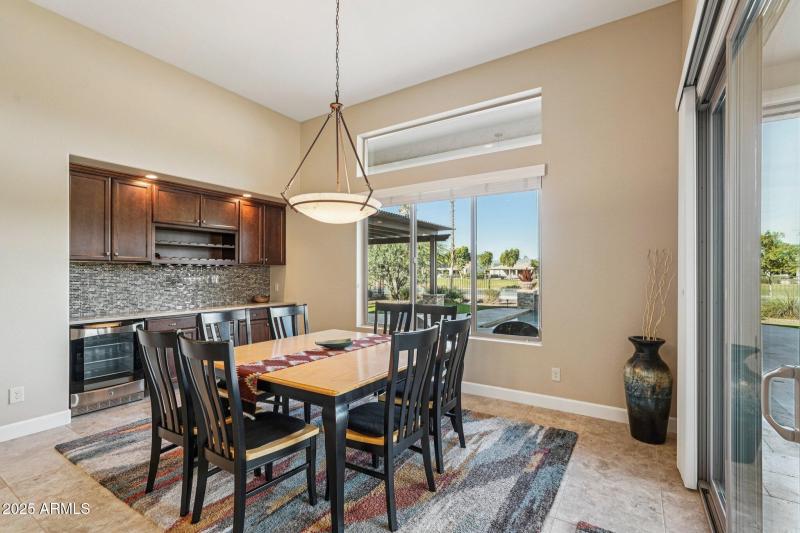 13-web-or-mls-N 168th Ave-S2711-013