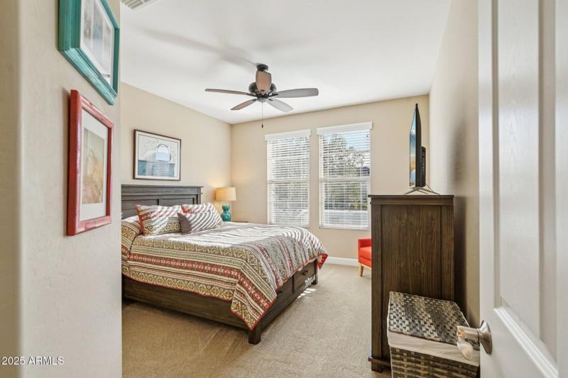 19-web-or-mls-N 168th Ave-S2711-019