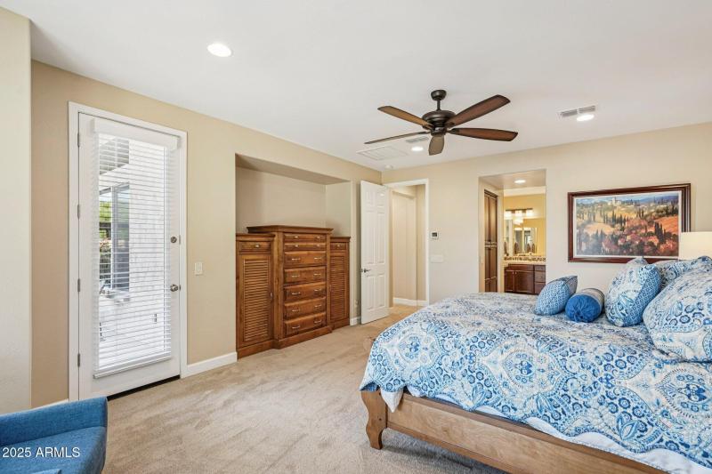 24-web-or-mls-N 168th Ave-S2711-024