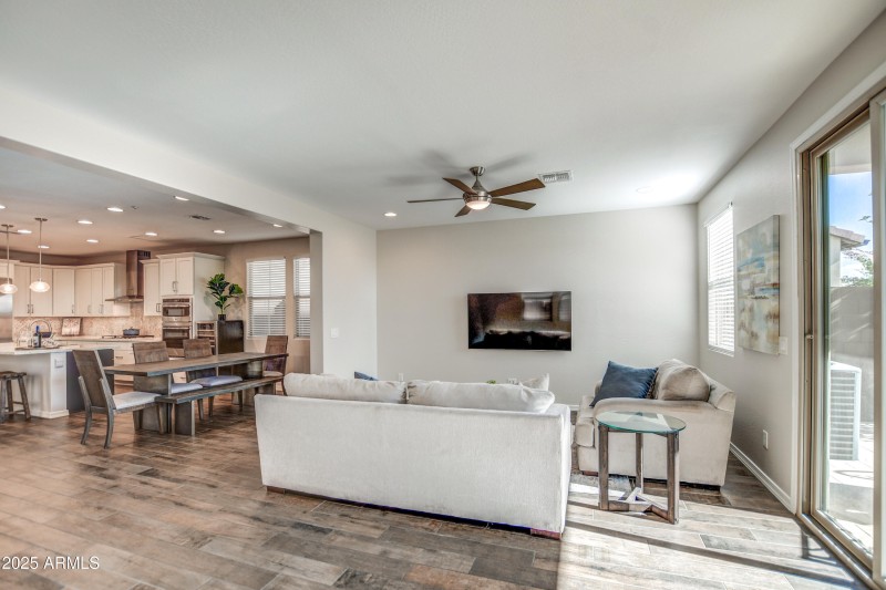 Tons of Space for Friends and Family