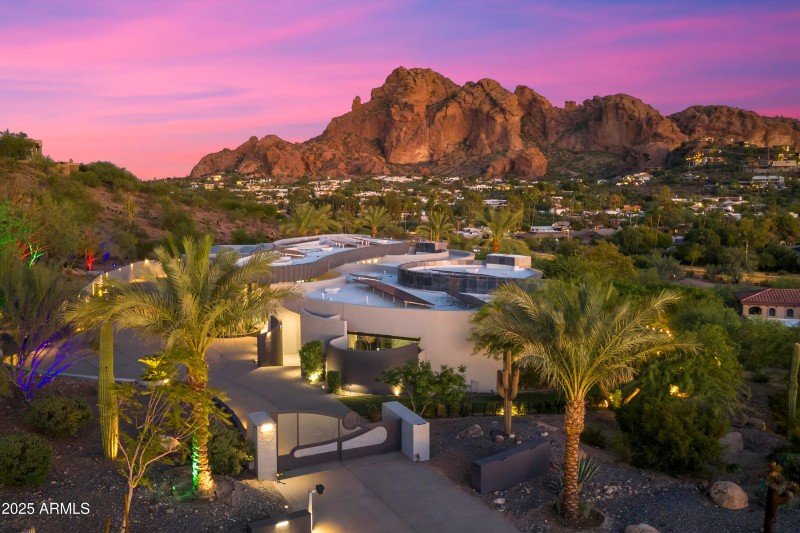 6021 N 44TH ST, Paradise Valley, AZ