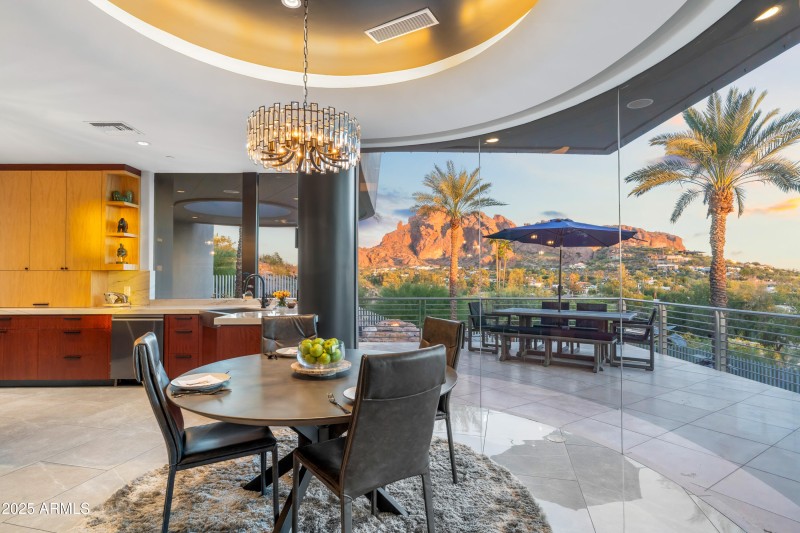 6021 N 44TH ST, Paradise Valley, AZ