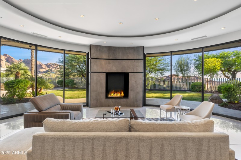 6021 N 44TH ST, Paradise Valley, AZ