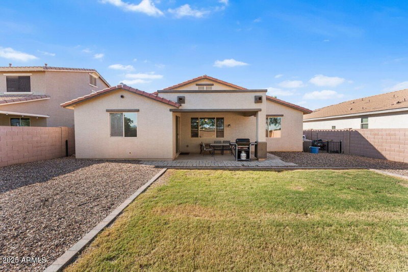 024_37-web-or-mls-dsc00363_327