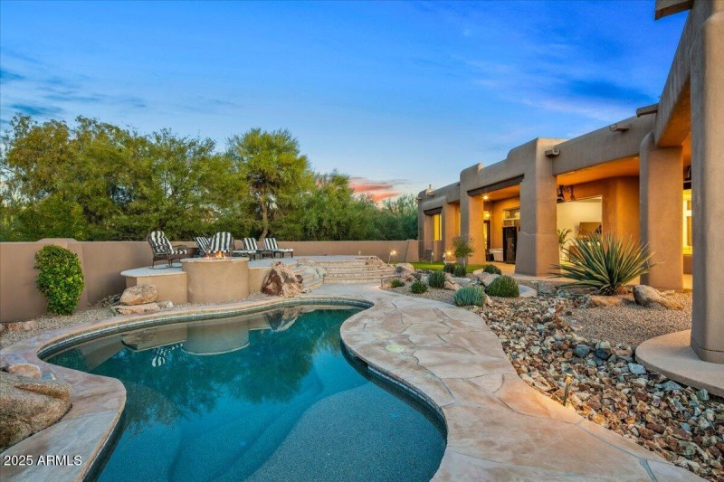 62-Back Yard Details