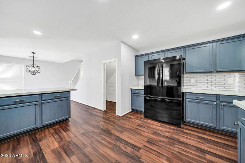 15440 W Mescal St-10