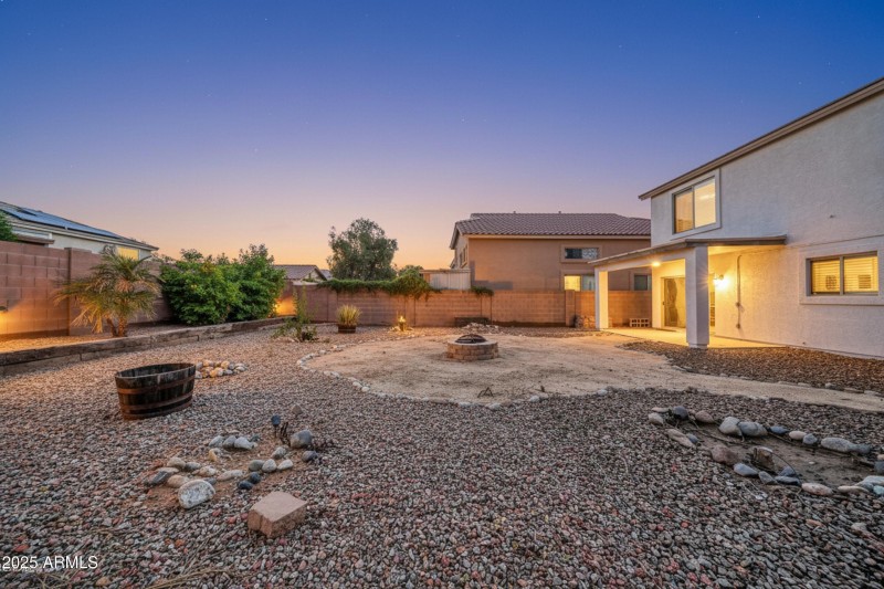 15440 W Mescal St VT 4