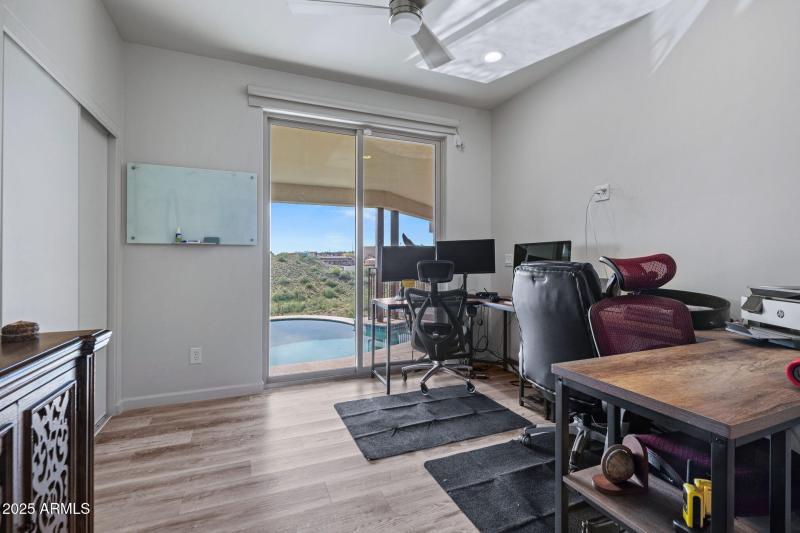 42-web-or-mls-11010 Buffalo Dr-48