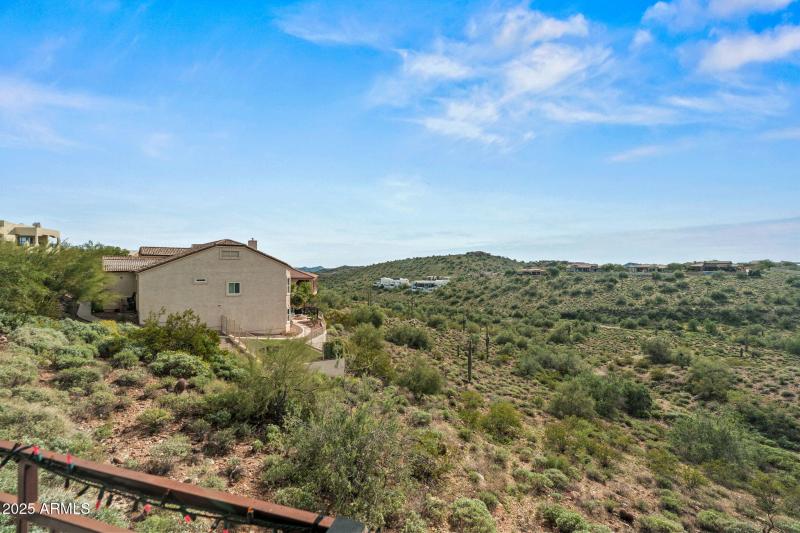 55-web-or-mls-11010 Buffalo Dr-39