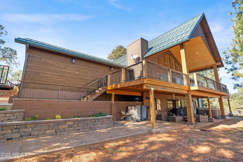 2893 Cedar Ridge Dr Overgaard, AZ 85933