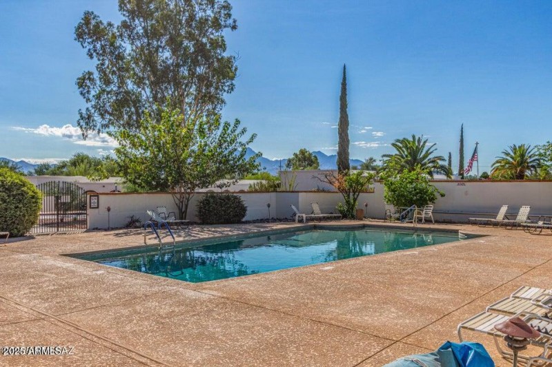 20251008184740780732000000-o