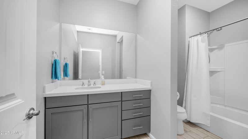 706 E Boca Raton Dr (20)