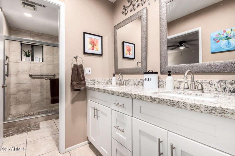 19 Master Bathroom