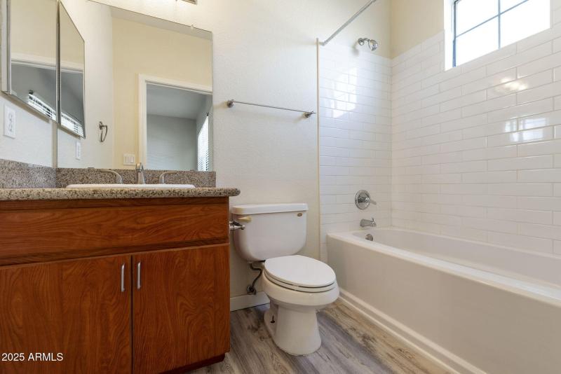 18-web-or-mls-_DSC2005