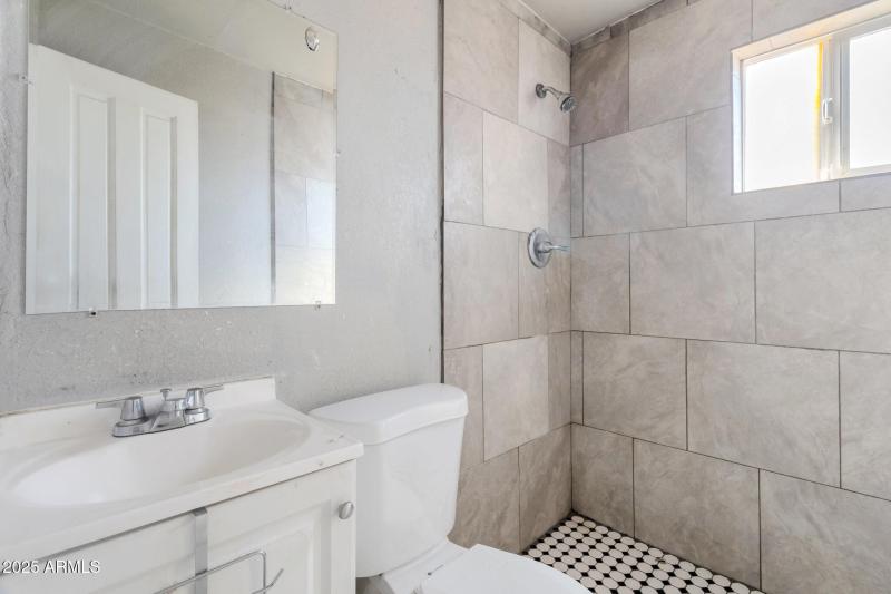 21-web-or-mls-QPT Photo - MEP_6029