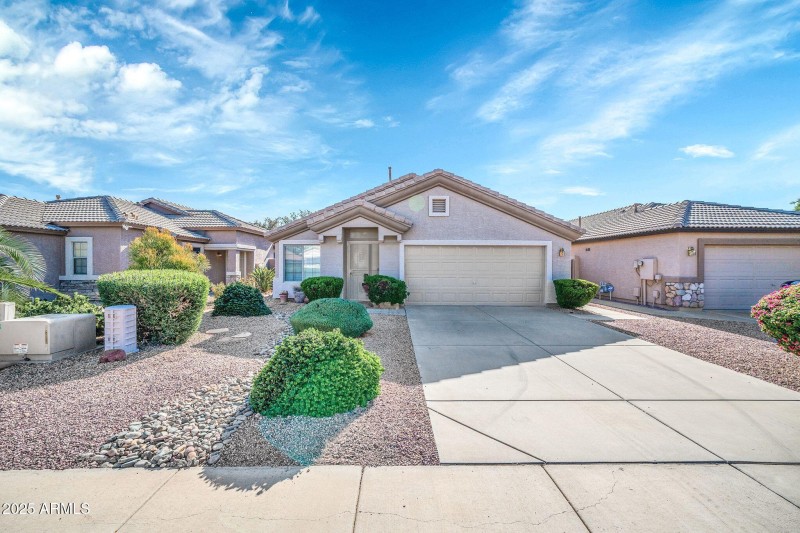 10403 W Tonopah Dr-1