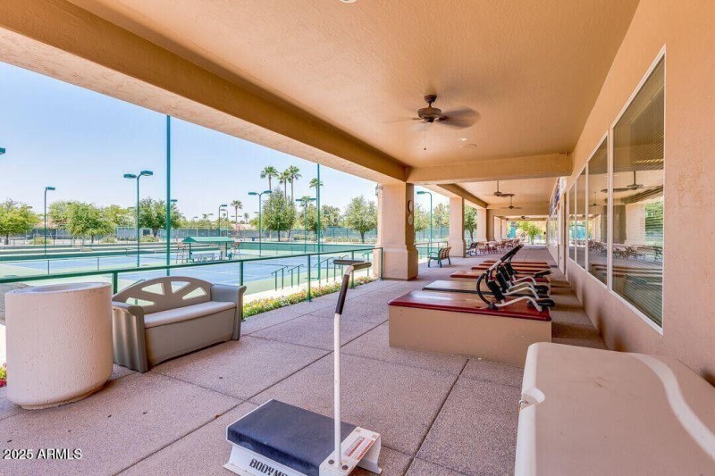 OAKWOOD FITNESS PATIO