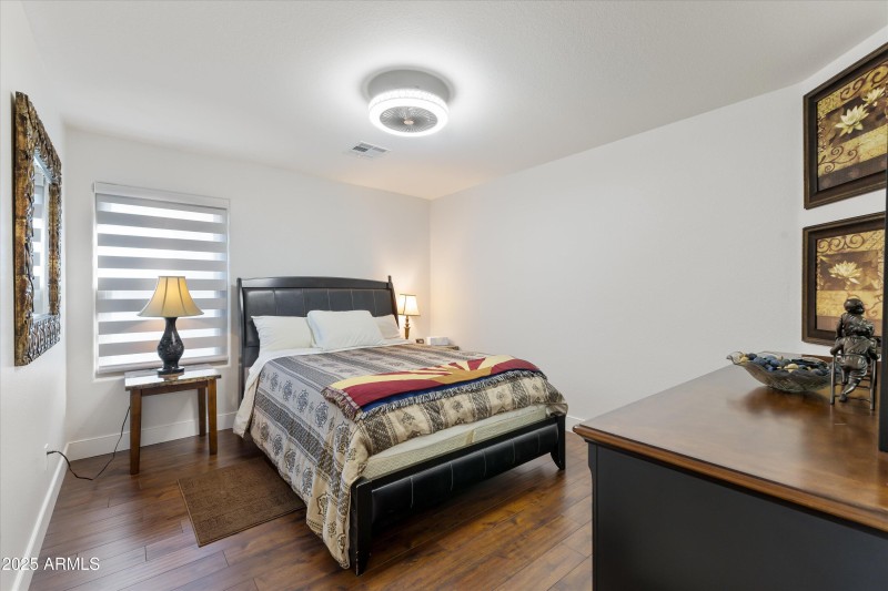 34-9867 W Harmony Ln