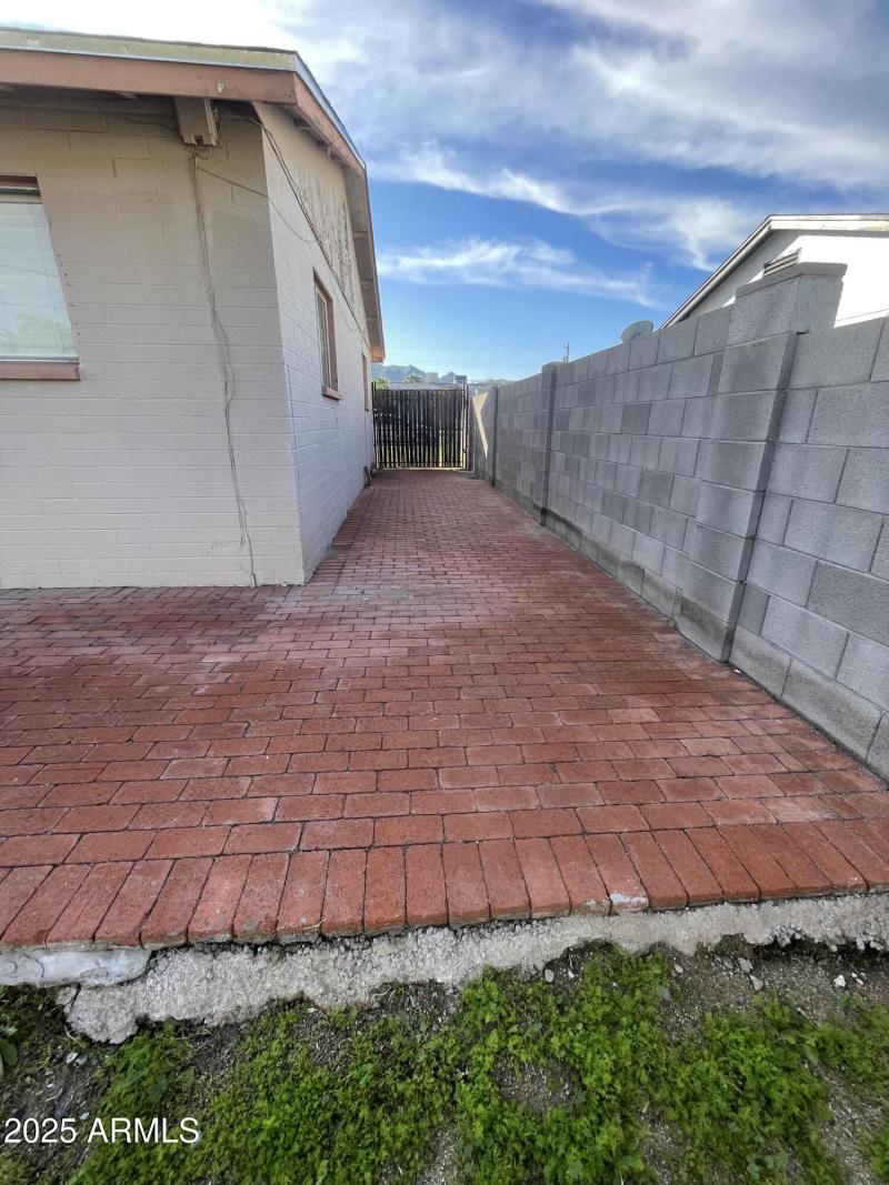 Photo Dec 01 2025, 9 32 46 AM