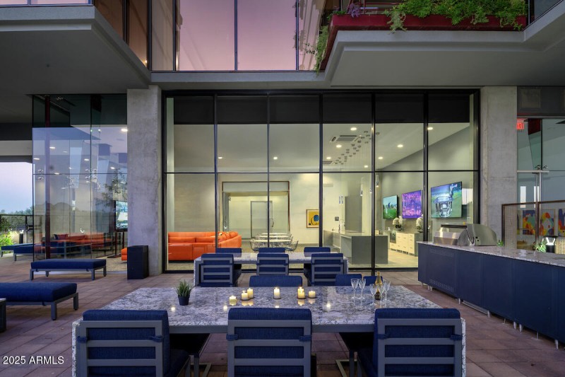 39 Amenity Outside grills by party room