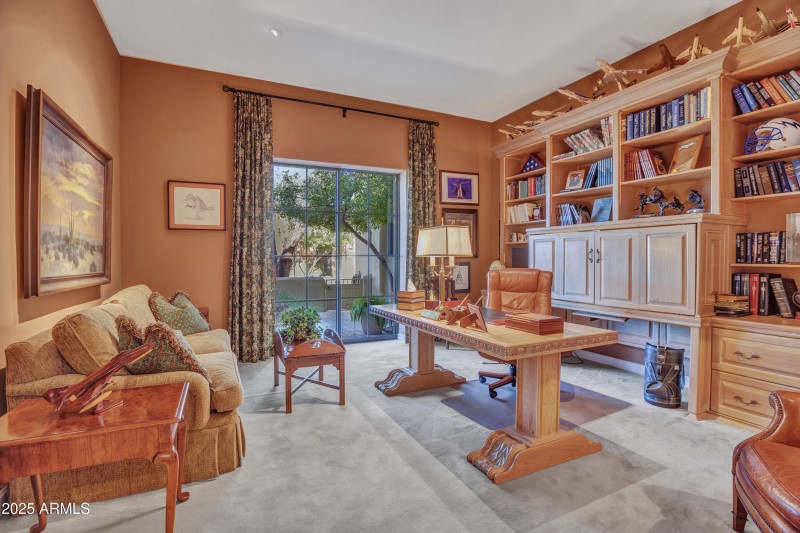 Guest bedroom or office