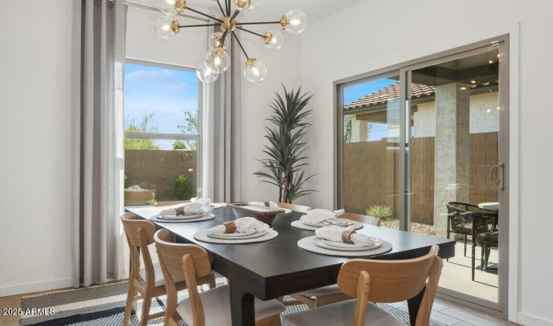158628_Laveen Springs_Clyde_Dining Area_