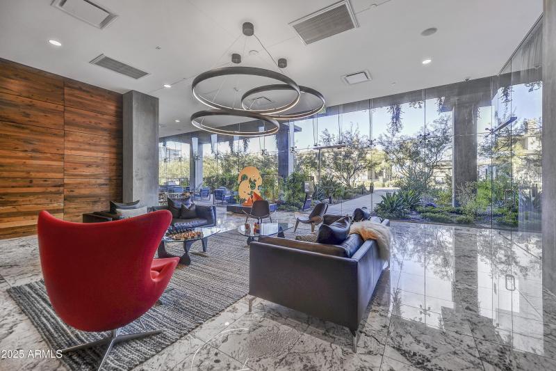 7120 Optima Kierland Lobby