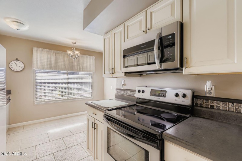 Electric Range and Microwave