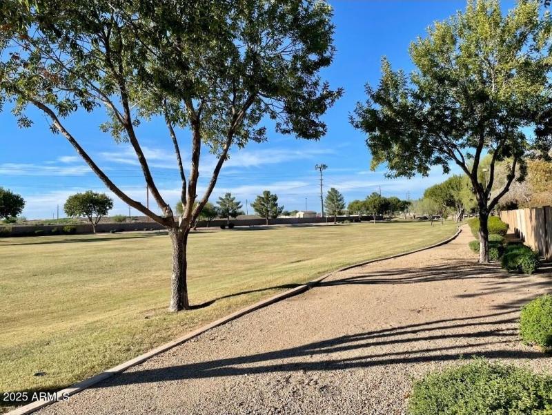 Screenshot_20251201_173013_Messages