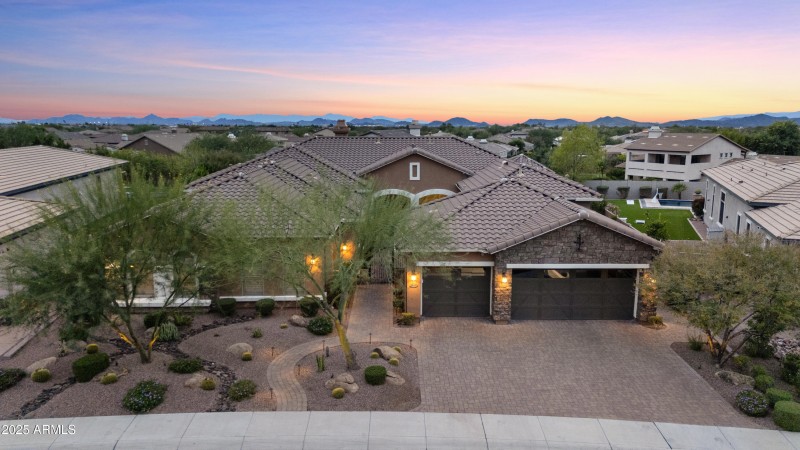 008-DJI_20251121172439_0234_D