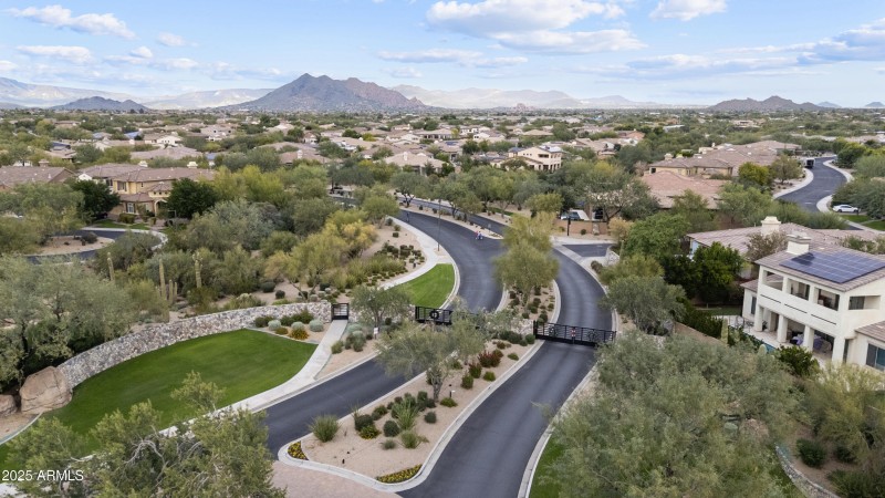 111-DJI_20251121151052_0207_D