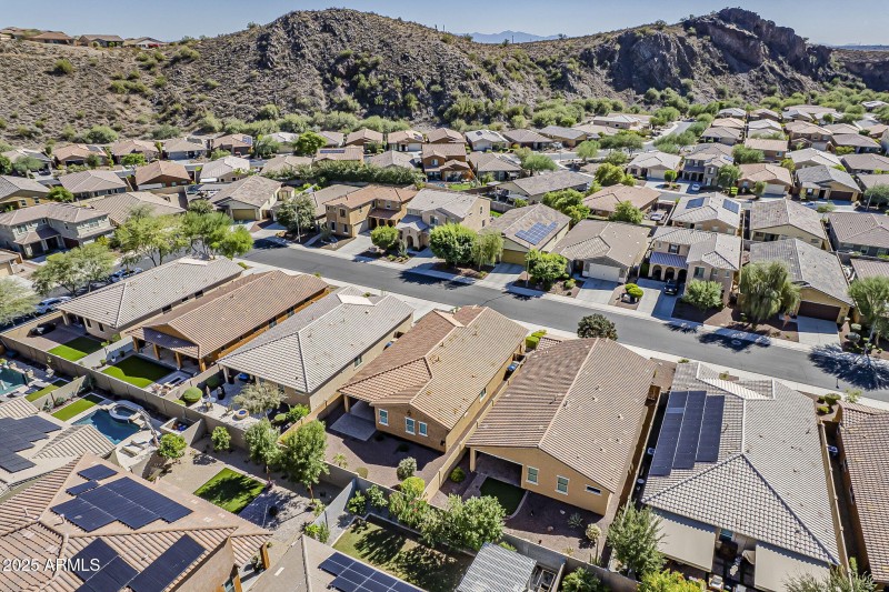 20251002043017353696000000-o