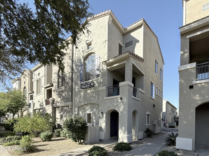 Exterior - Building View