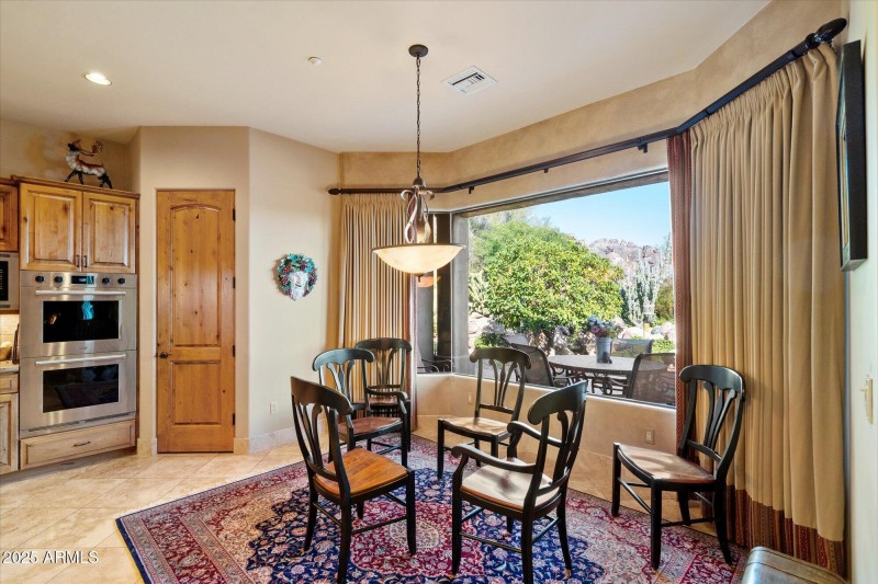 Breakfast Nook with Picture Window