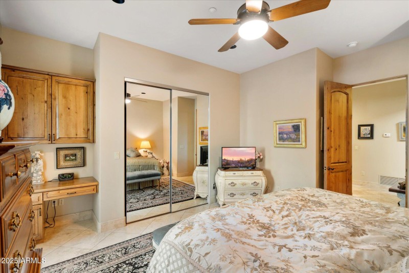 Bedroom with Built-in Desk