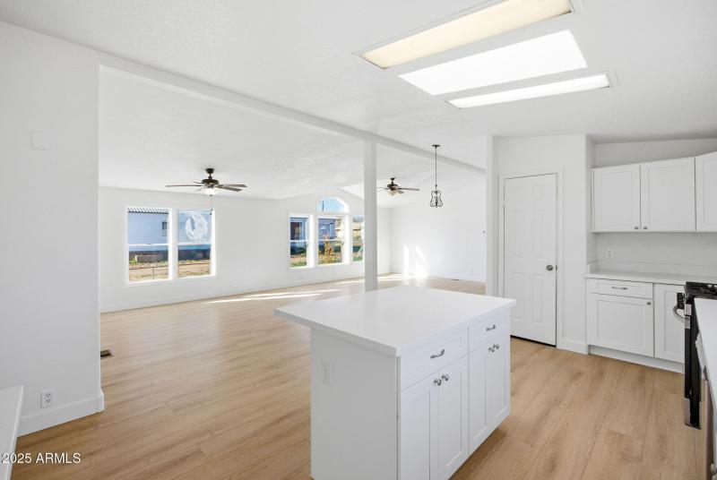 29TumbleweedLn-Taylor-AZ-10