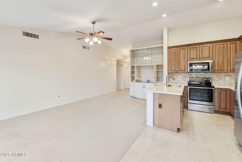 24-web-or-mls-dlb_9523-dlb_9527