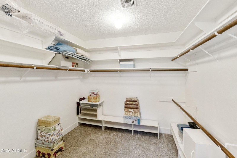 Primary suite walk-in closet