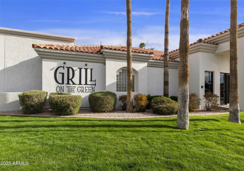 101 1 Grill on the Green (1)