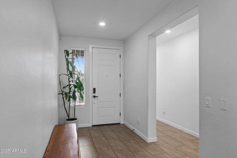 1170 E Meadowridge Dr-6