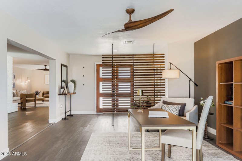 202 N Florence Ave - Web Quality - 009 -