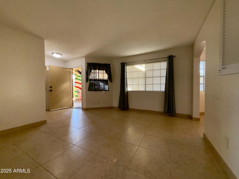 925 S. Longmore Dr. #109 - 11